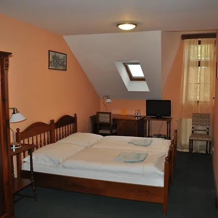 Garni Na Havlíčku 3* Kutná Hora