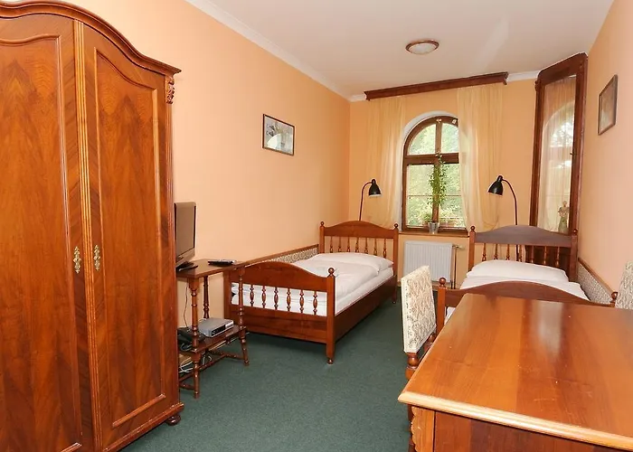 Couette-café Garni Na Havlicku 3*
